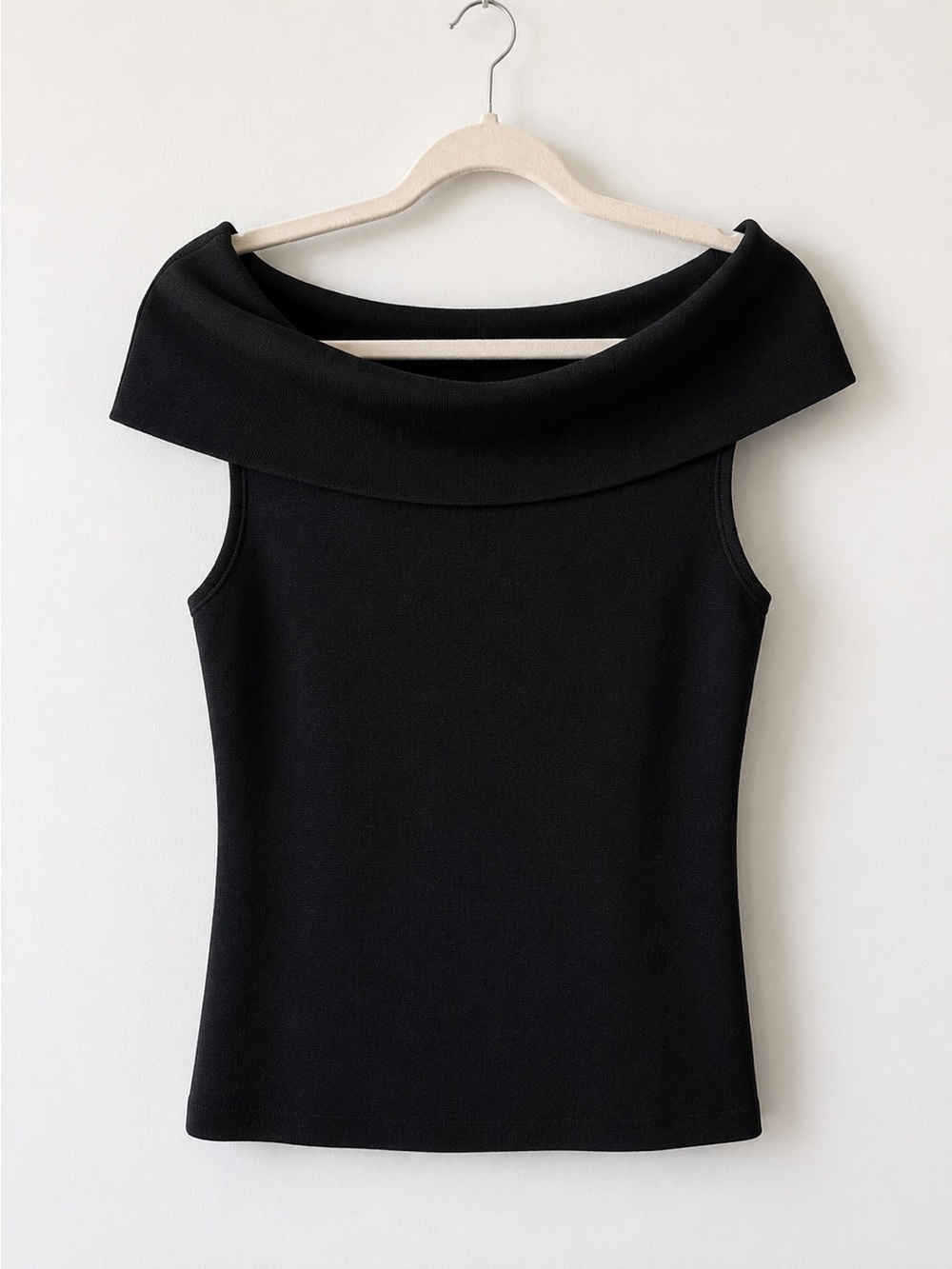White House Black Market Black Off-Shoulder Sleeveless Top
